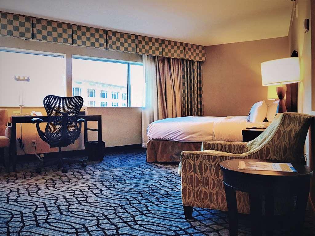 Doubletree By Hilton St Paul Downtown Hotel Saint Paul Room photo